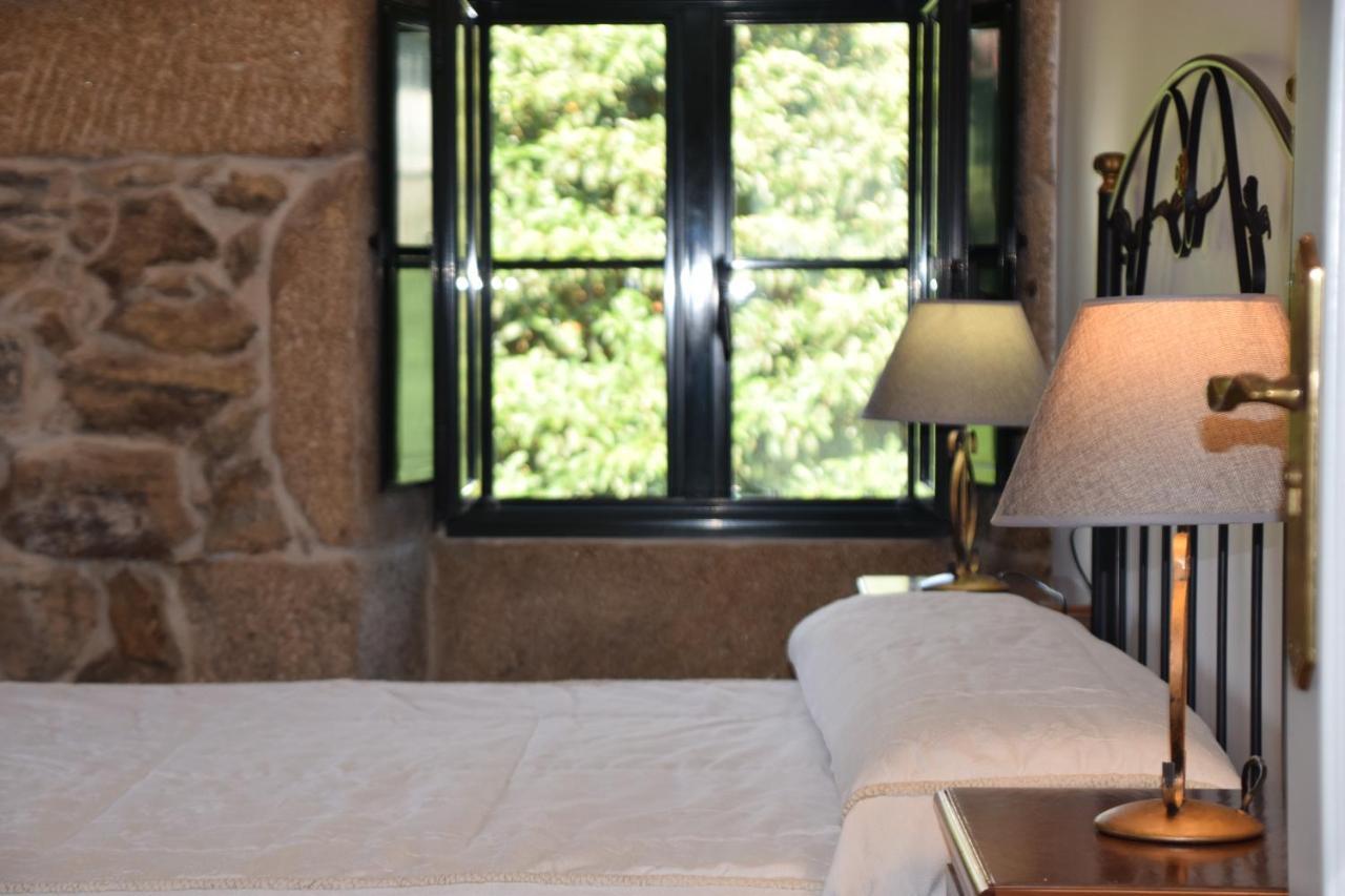 Casa Videira - Hotel rural cerca del mar Bueu Esterno foto