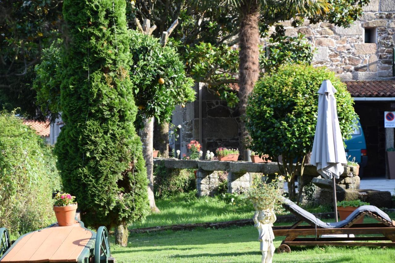 Casa Videira - Hotel rural cerca del mar Bueu Esterno foto