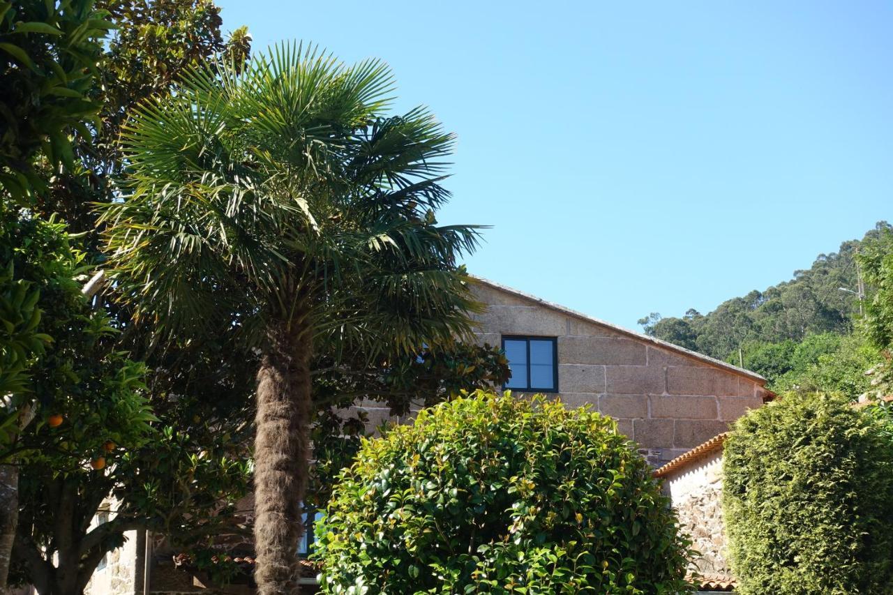 Casa Videira - Hotel rural cerca del mar Bueu Esterno foto