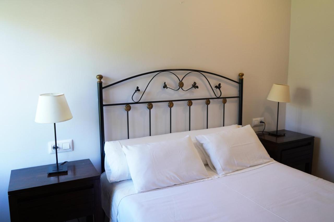 Casa Videira - Hotel rural cerca del mar Bueu Esterno foto