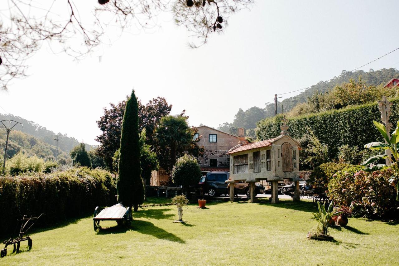Casa Videira - Hotel rural cerca del mar Bueu Esterno foto